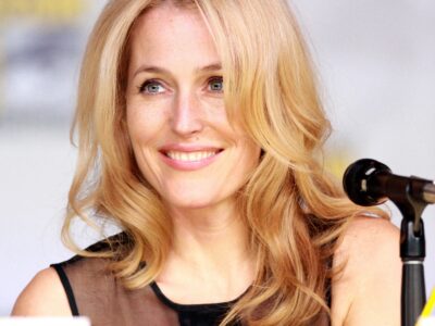 Gillian Anderson